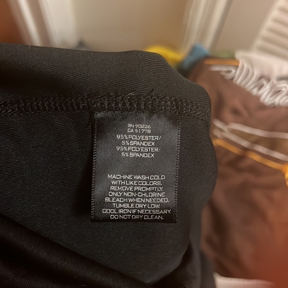 Ogio Endurance Fresh N Lean Black Graphic Zip Up Jacket. Size Medium - Picture 10 of 11